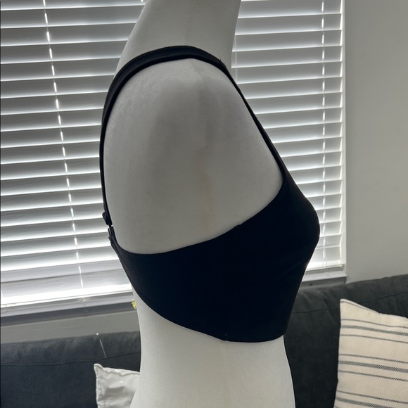 BCBGeneration Sleek Black Crop Top - Picture 5 of 10